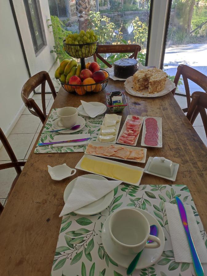 Hostal Donihue Acomodação com café da manhã  *